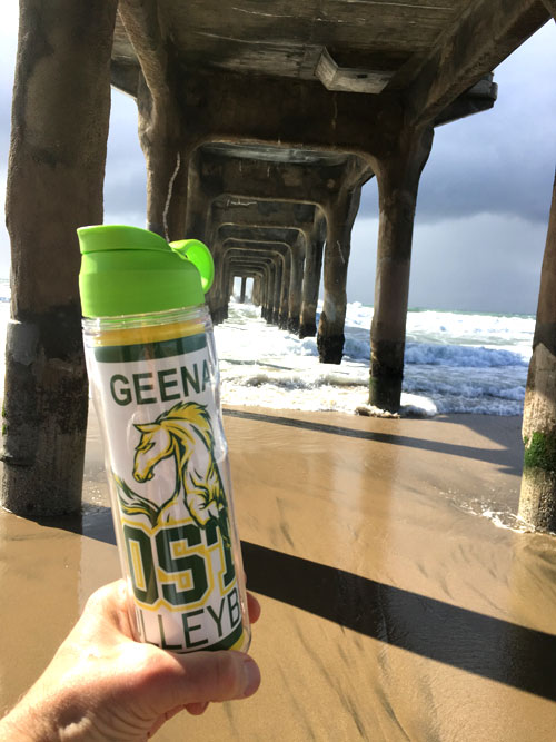 https://livelybottle.com/custom-water-bottles-personalized-gift-spirit-wear-high-school/